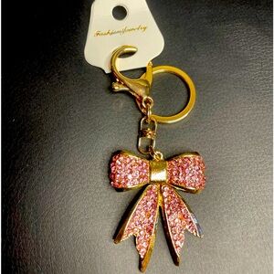Pink Rhinestone Bownot Key Chain♦️